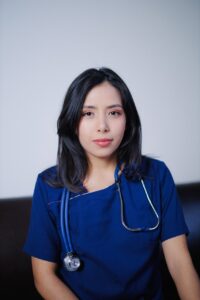 30代看護師が平日にクリニックへ転職する際のポイントは？